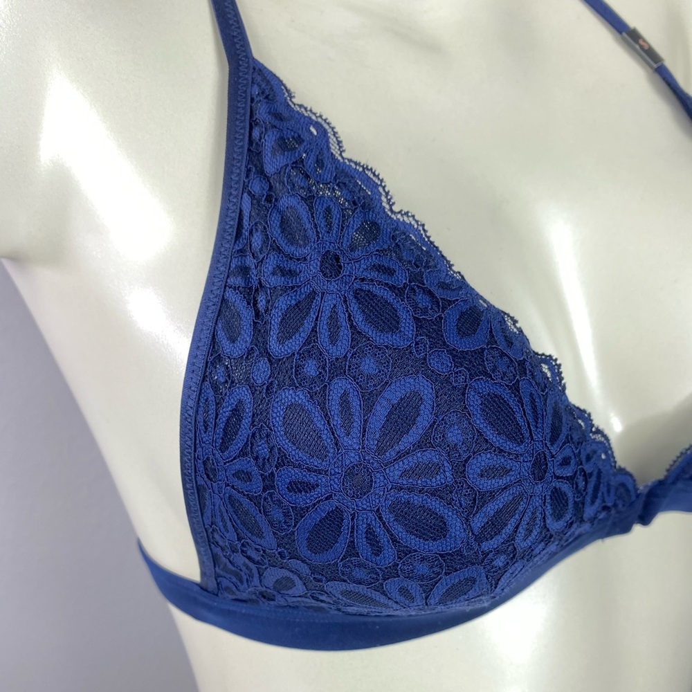 VS Blue Racerback Front Close Bra - Picture 4 of 6